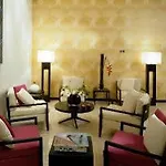 Design Merrion Apartahotel 4*