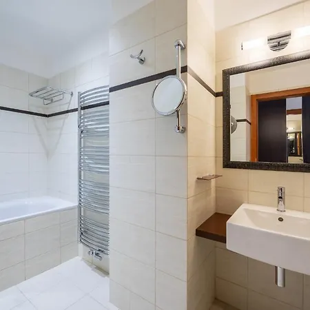 Design Merrion شقة فندقية 4*