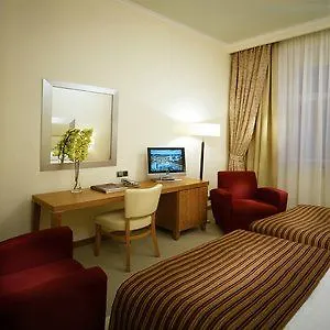 Ξενοδοχείο Design Merrion 4*